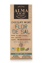 Laden Sie das Bild in den Galerie-Viewer, Alma do Cacau Edelbitterschokolade mit Fleur de Sel 60%