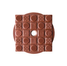 Laden Sie das Bild in den Galerie-Viewer, Zotter "Quadratur des Kreises" Milchschokolade mit Dattelzucker 50%
